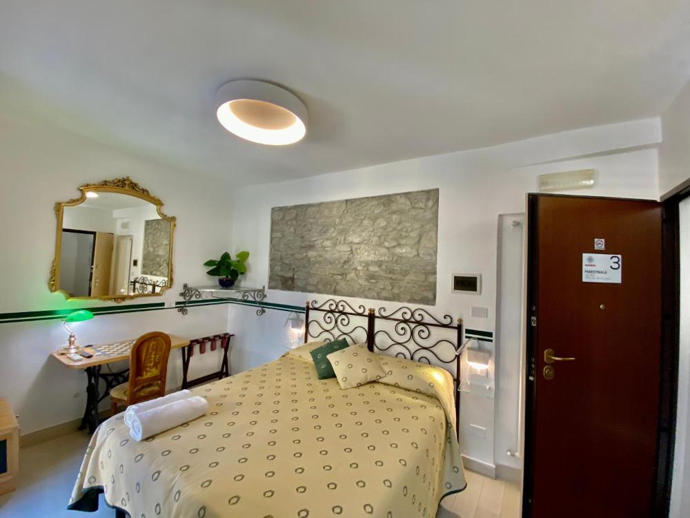 Deluxe Double or Twin Room with Balcony